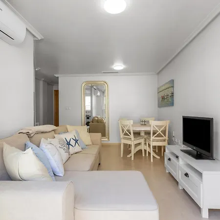 Homely Bergantin * Torrevieja