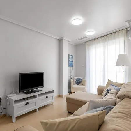 Homely Bergantin Apartment *